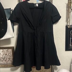 H&M Black Short Sleeve Dress